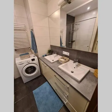 Urokliwy Apartament W Krakowie